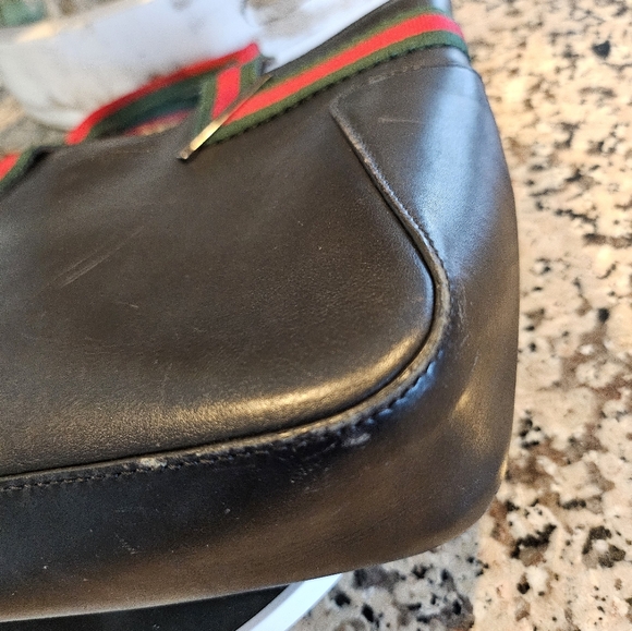 Authentic Mini Gucci Leather Handbag - Picture 15 of 17